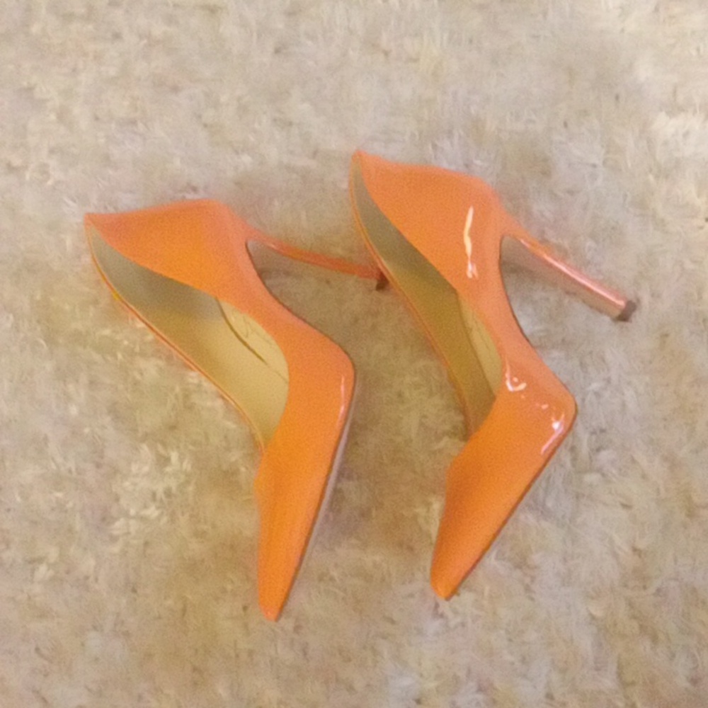 Jessica Simpson heels - Picture 2 of 3